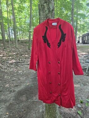 Liz MOODY Bright Red DRESS with Front Applique Double Buttons Down Front